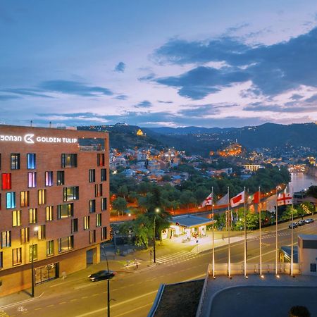 Golden Tulip Design Tbilisi Hotel Kültér fotó