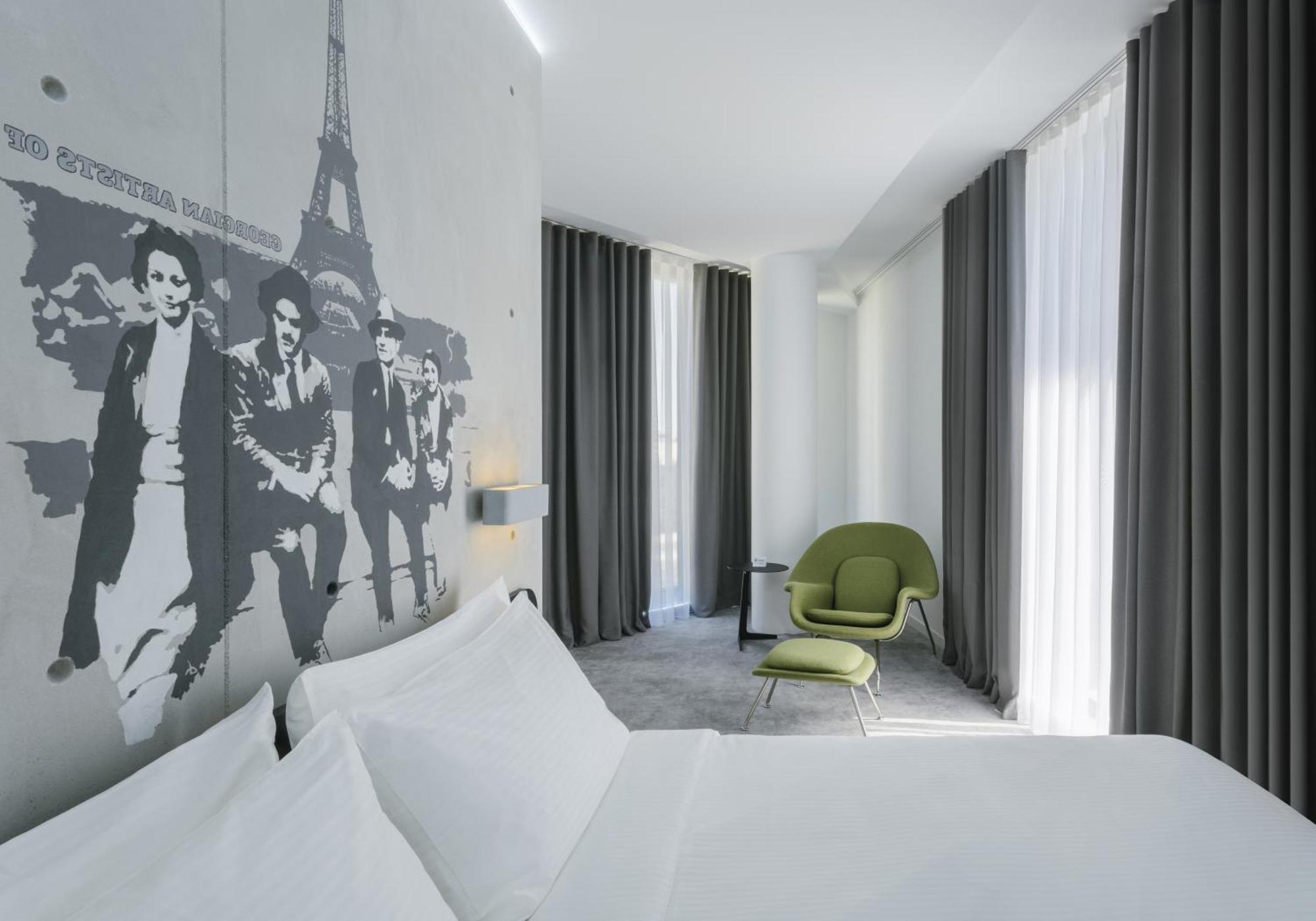 Golden Tulip Design Tbilisi Hotel Kültér fotó