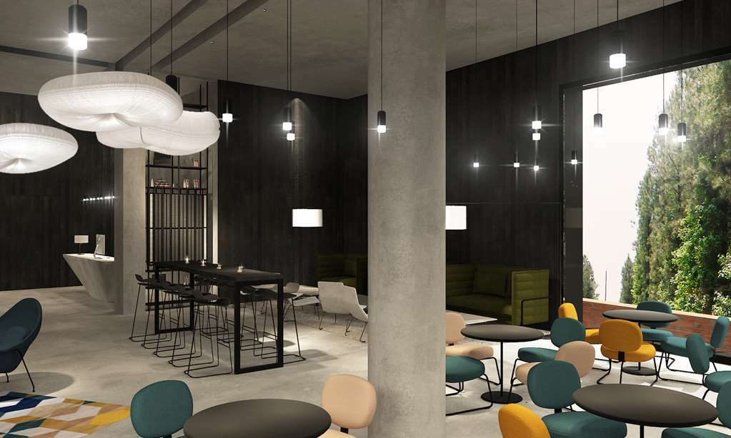 Golden Tulip Design Tbilisi Hotel Beltér fotó